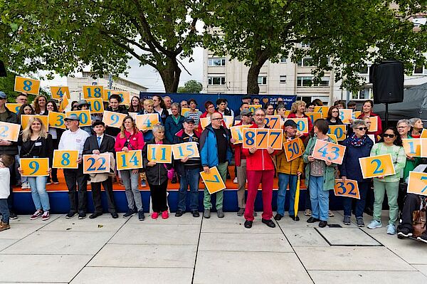 877 Geschenkte Lebensjahre waren anwesend